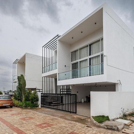 Celestial Sapphire Villa Pvt Pool Veg Food 4Bhk Dod Ballāpur Kültér fotó