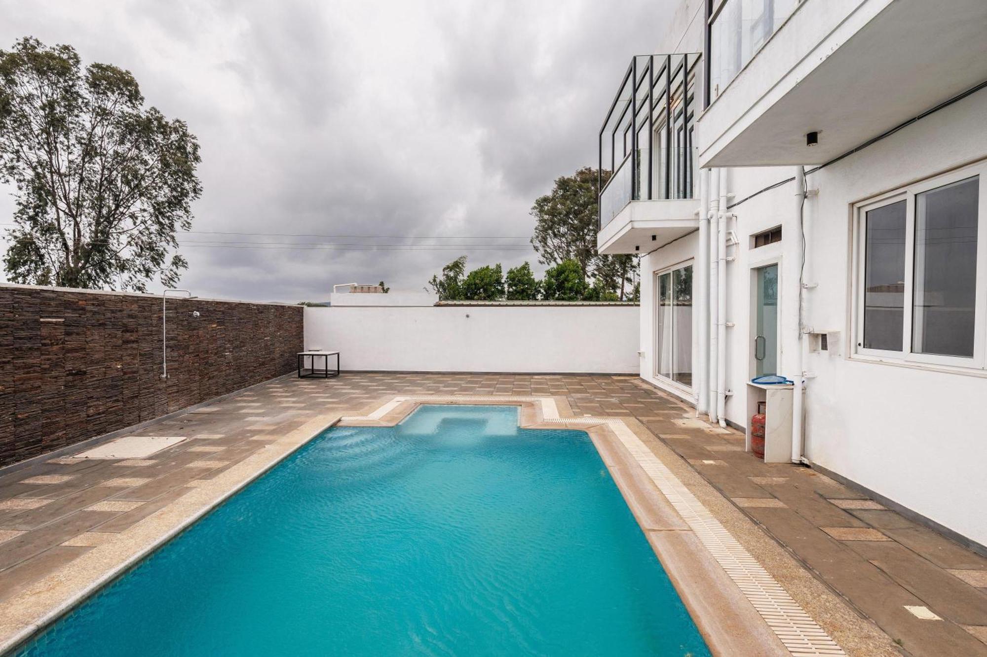 Celestial Sapphire Villa Pvt Pool Veg Food 4Bhk Dod Ballāpur Kültér fotó