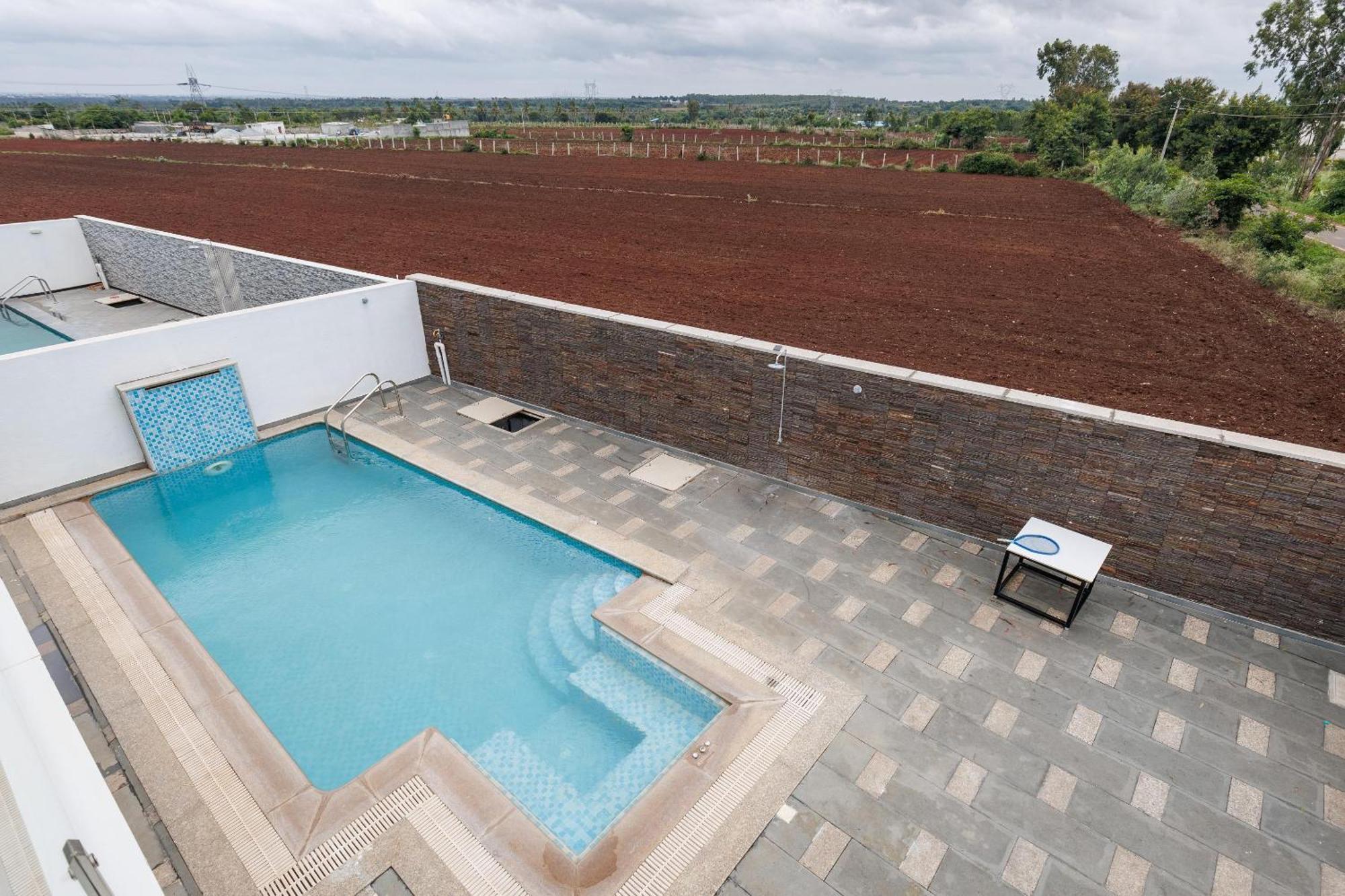 Celestial Sapphire Villa Pvt Pool Veg Food 4Bhk Dod Ballāpur Kültér fotó