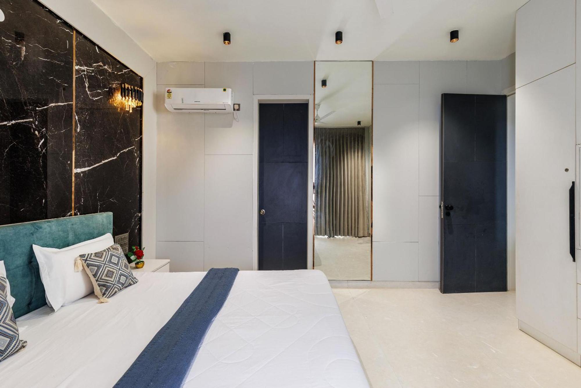 Celestial Sapphire Villa Pvt Pool Veg Food 4Bhk Dod Ballāpur Kültér fotó