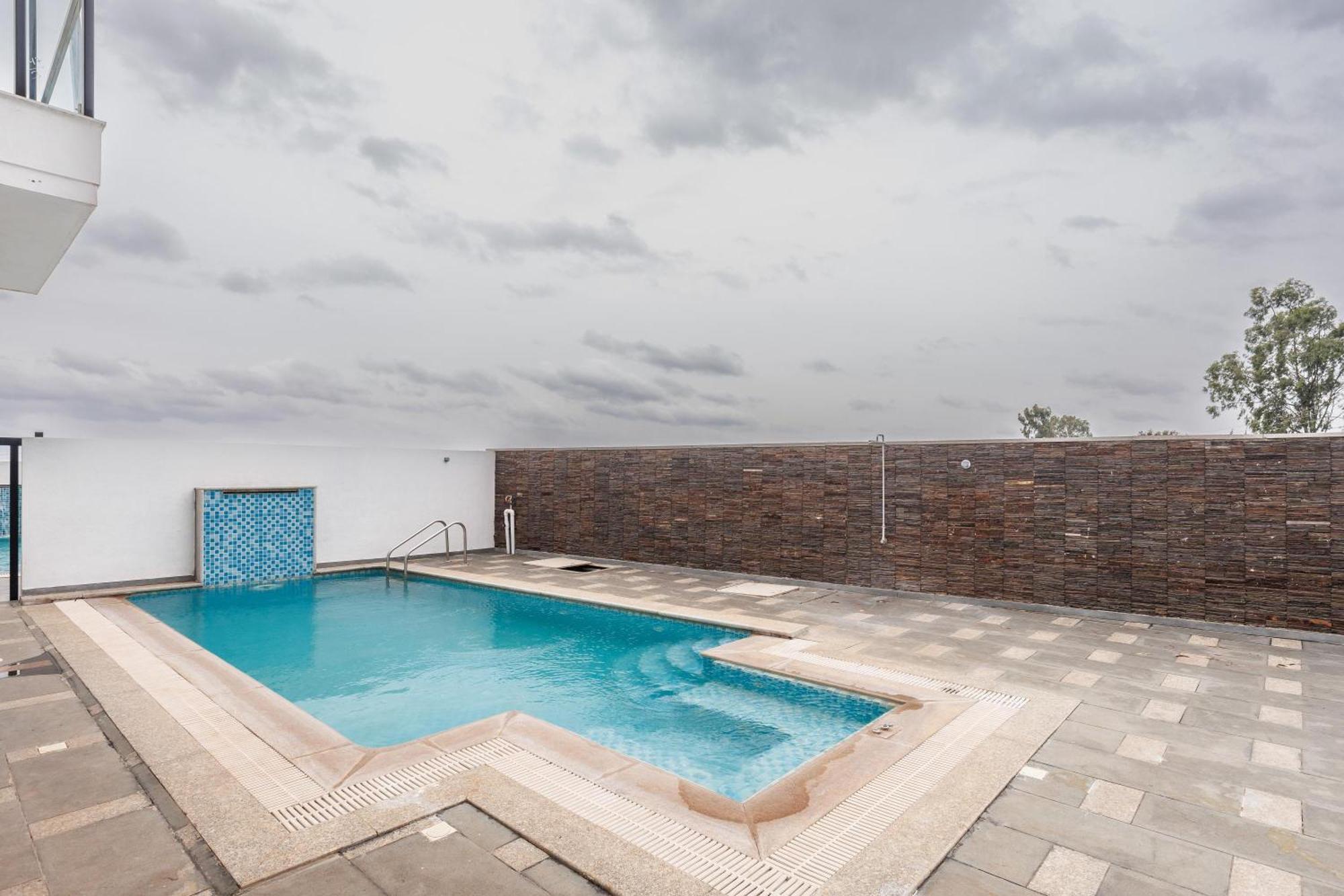 Celestial Sapphire Villa Pvt Pool Veg Food 4Bhk Dod Ballāpur Kültér fotó